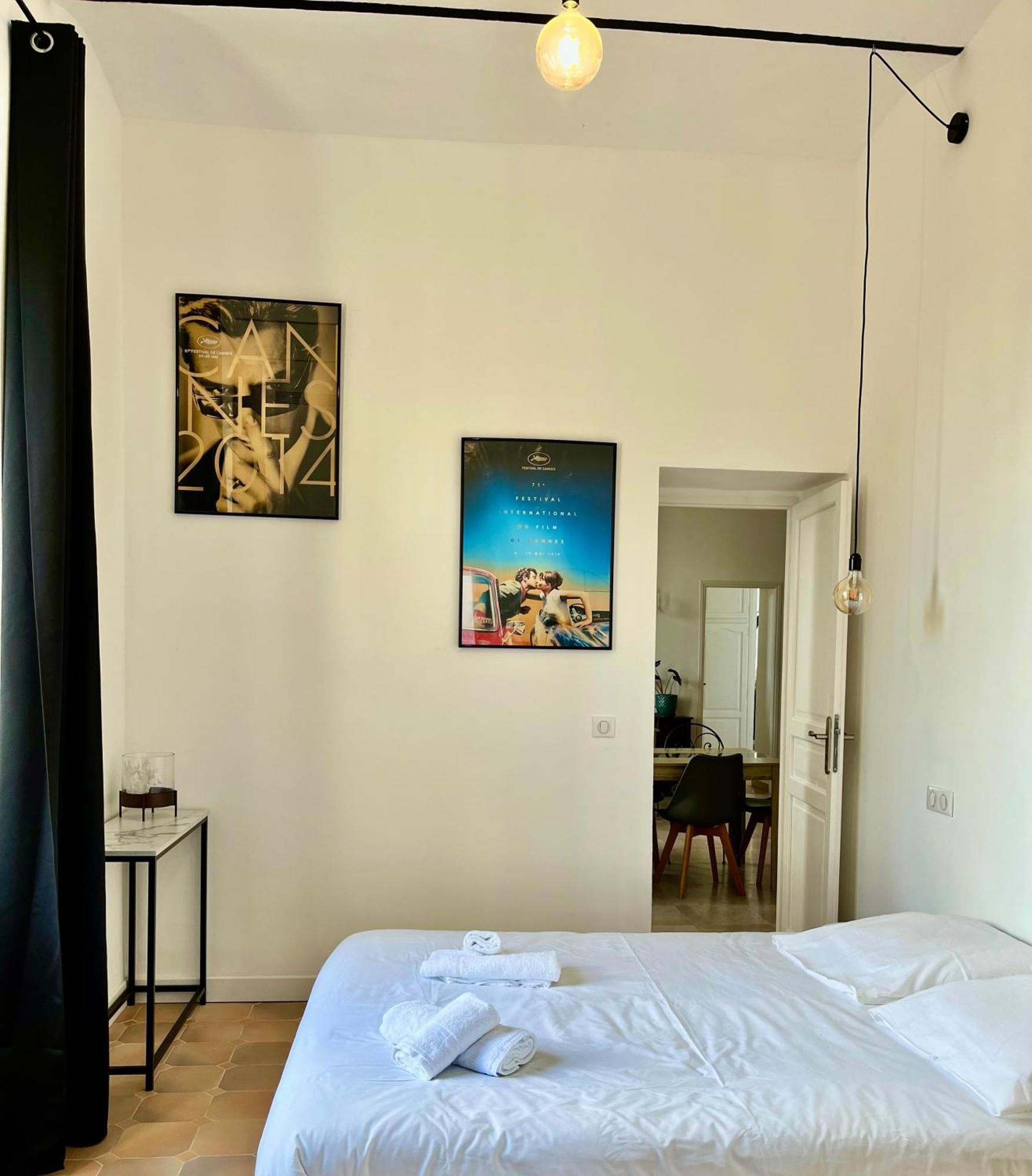 Villa Les Roches Mandelieu Exteriör bild